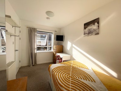 Double room in Gated development Main Photo