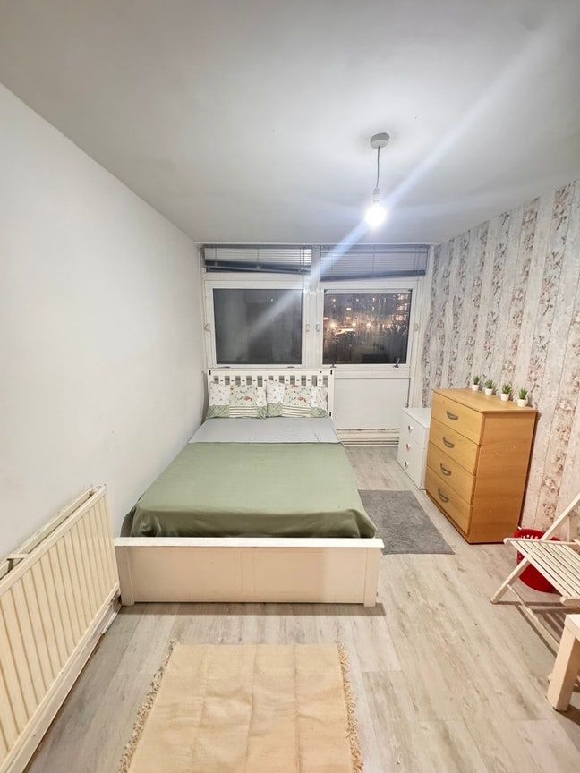 Modern Double room in Shadwell Garden Main Photo