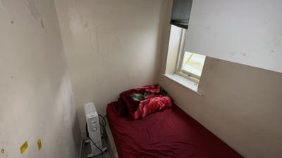 Small room available imediatly near Canary wharf Main Photo