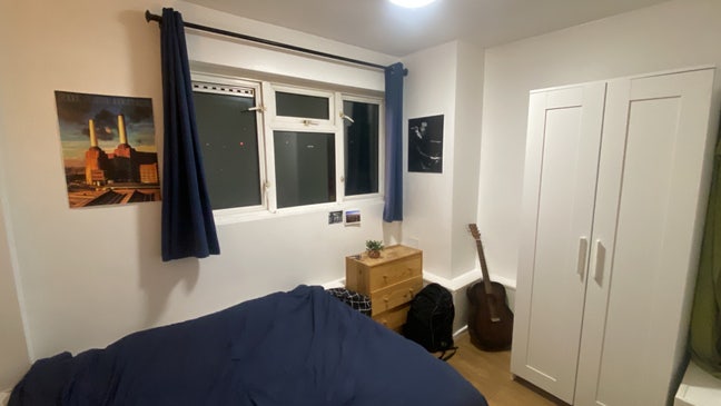 Double room in Stockwell flat Main Photo