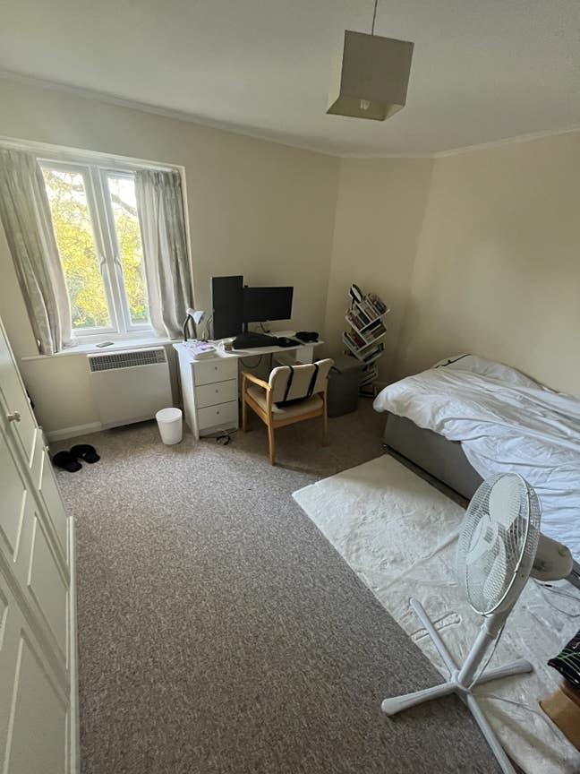 Short let 1–3 month room available  Main Photo