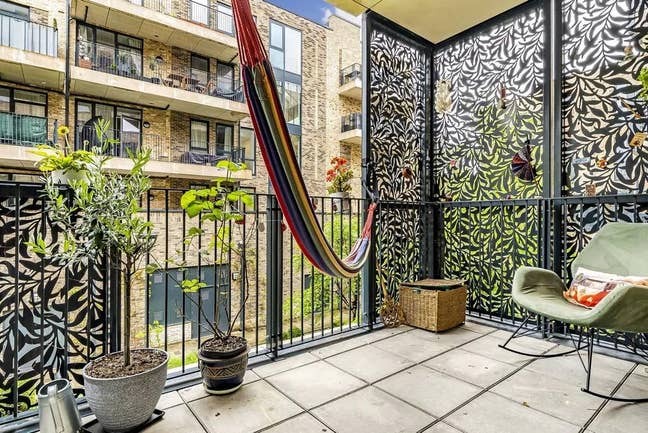 Entire 2 bedroom modern apartment for rent Se1 Main Photo