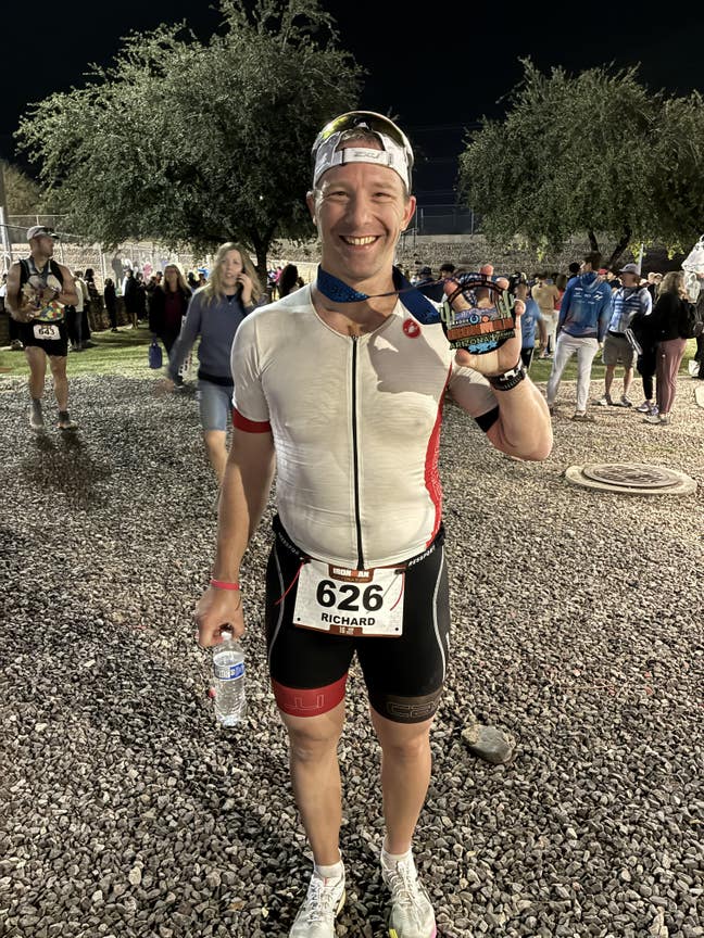 Looking for a room or buddy up Main Photo