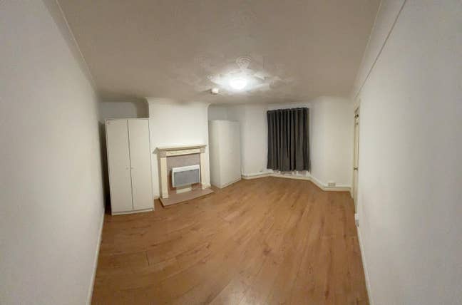 1 bed flat  Main Photo