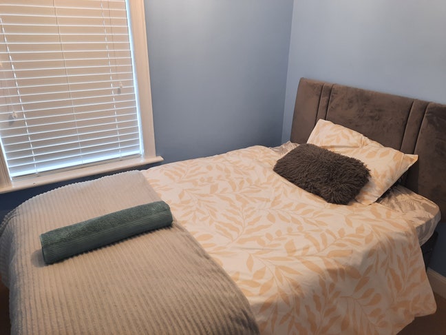 Lovely room to let in cv6 Main Photo