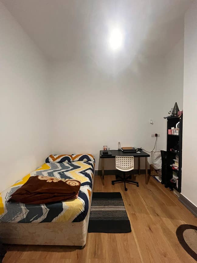 Single Room  Main Photo