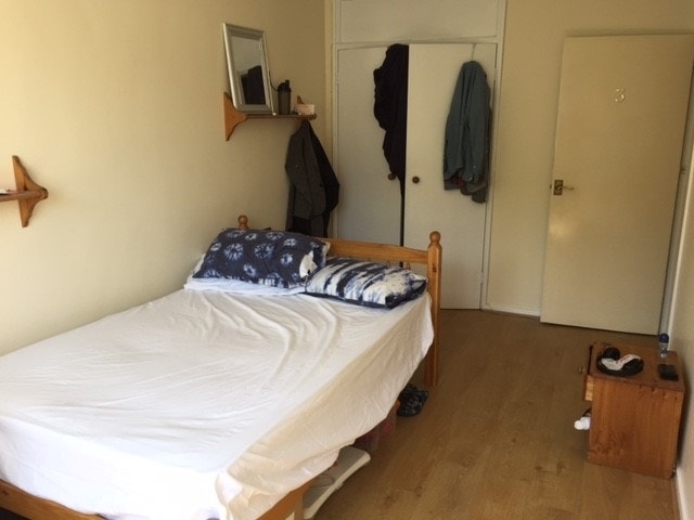 Room in Freindly Flat Share in Stepney Green, E1 Main Photo