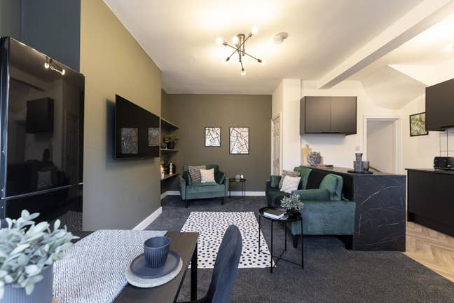 Brand New Burley Houseshare Main Photo