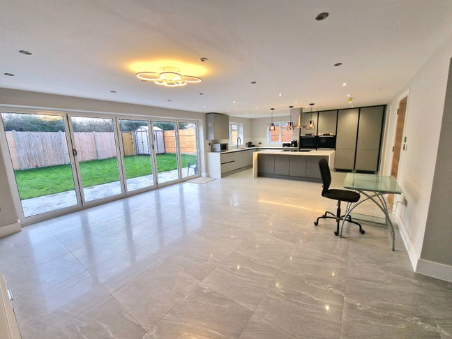 En-Suite Rooms-renovated near Addenbrooke’s Hospit Main Photo