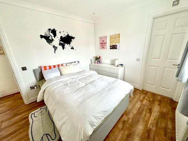 Cosy ensuite room in Canary Wharf Main Photo