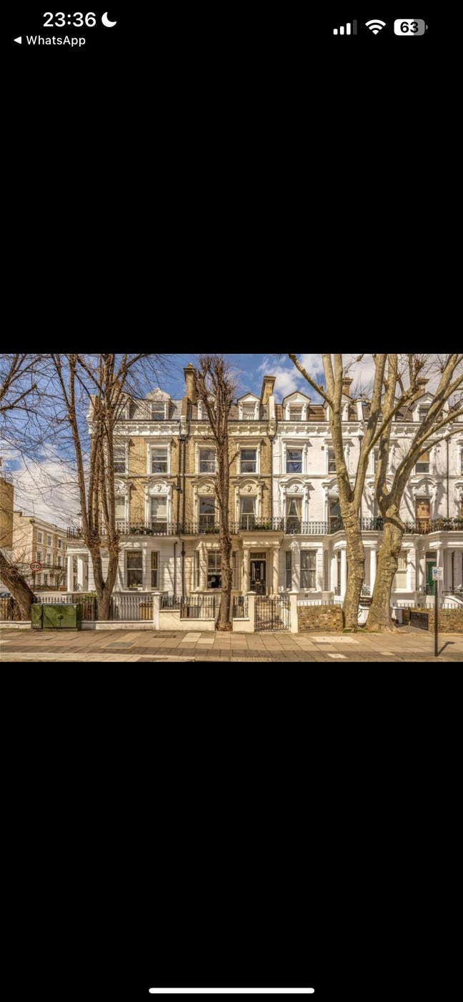 Beautiful home in Little Venice  Main Photo