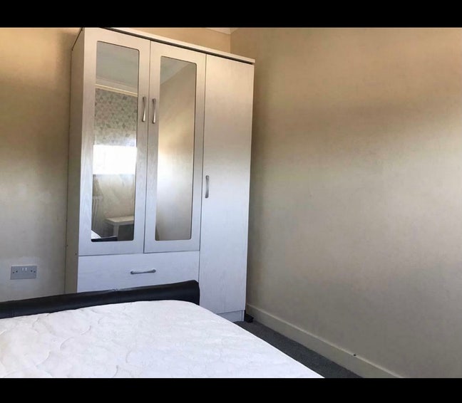 £650 double room all bills included  Main Photo