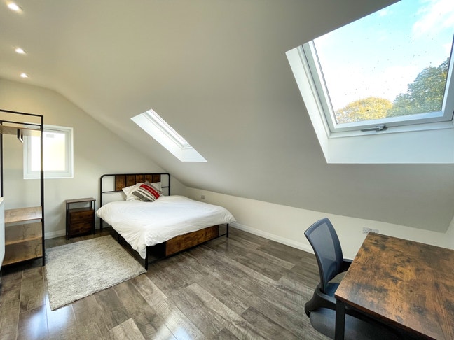 Two Private Rooms Available in Shared Flat Main Photo