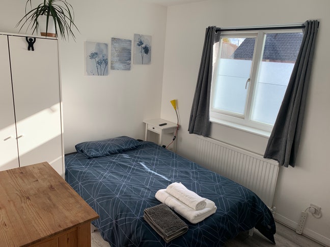 Double Room in Custom House Main Photo