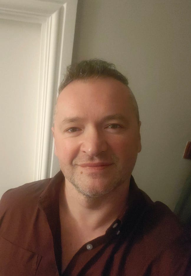 41  Manager on duty in Cabot restaurant Very ... Main Photo