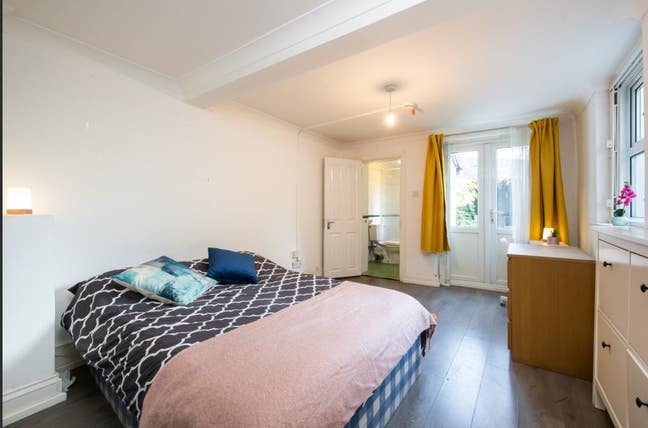 Ensuite for Rent -  No Deposit - Tufnell Park Main Photo