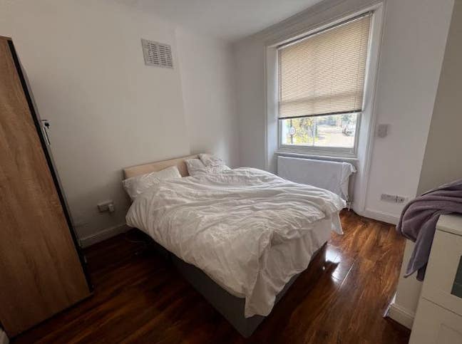 Double Room In Kilburn Available Now  Main Photo