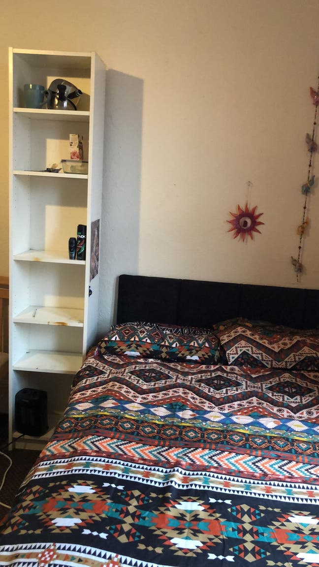 Double Bedroom – Available 30 November 2025 – £500 Main Photo