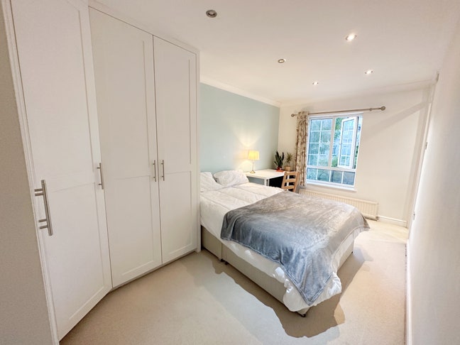 Bright Rooms in Canada Water Main Photo