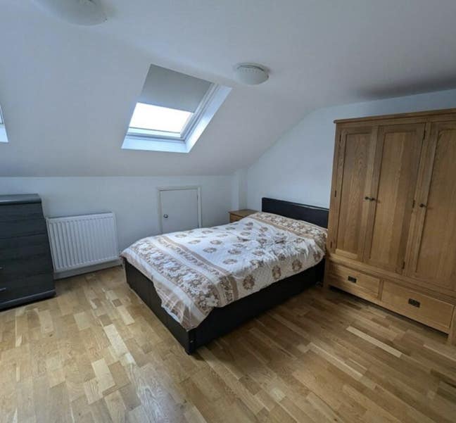 Amazing ensuite in Crofton Park Main Photo