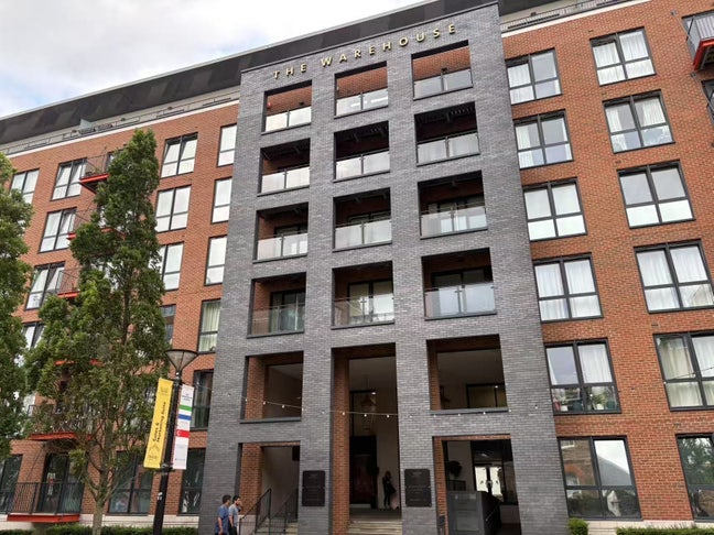 Woolwich – Lovely Single Room in 3-Bed Flat Main Photo