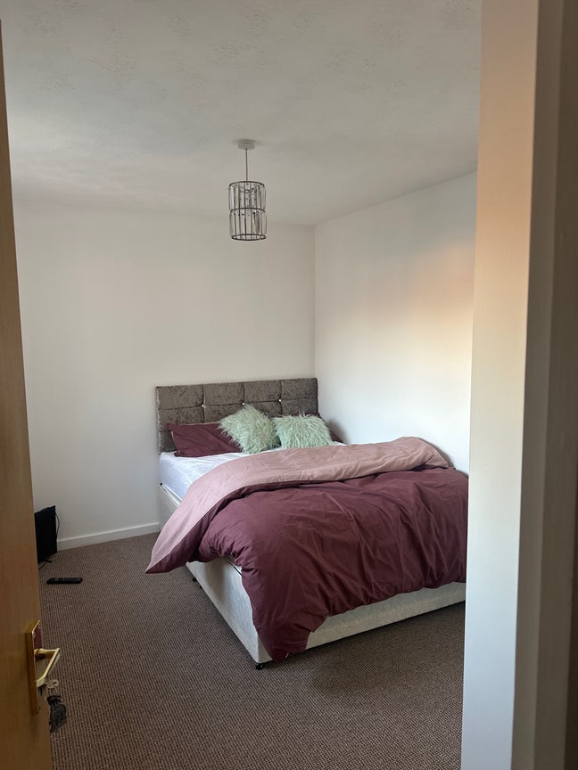Double room in a nice flat  Main Photo