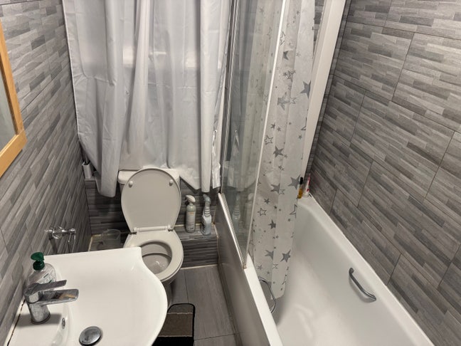 Fully furnished Double Room  Main Photo