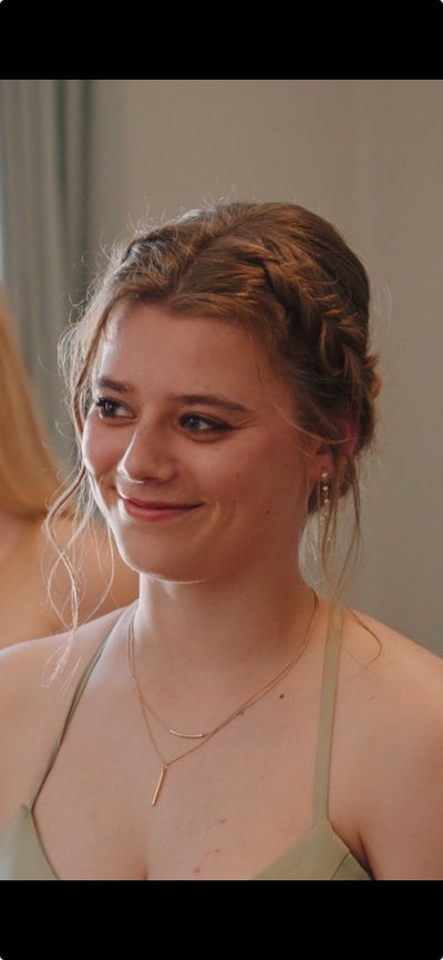 Studio wanted :)))  Main Photo