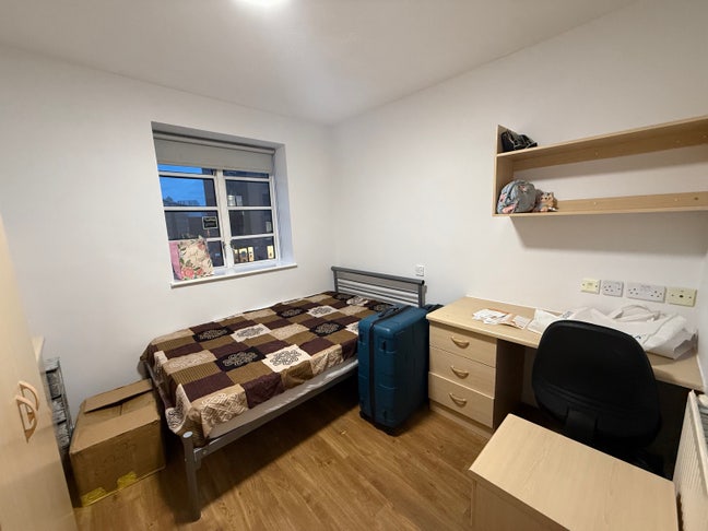 Budget-Friendly Student Room Main Photo