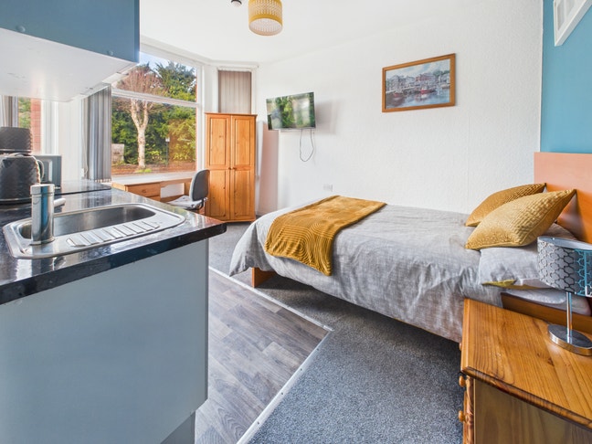 Falcon House, adjacent to Coventry Railway Station Main Photo