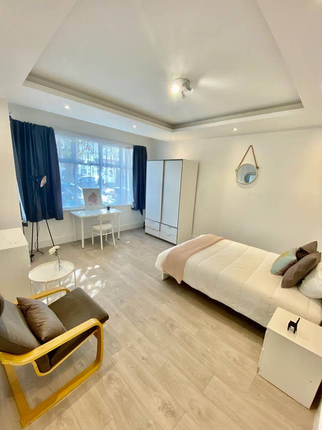 ✨️Bright Double with Private Bathroom N22🏠 Main Photo