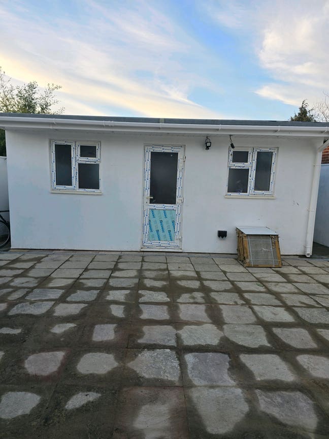 Brand-new studio apartment  Main Photo