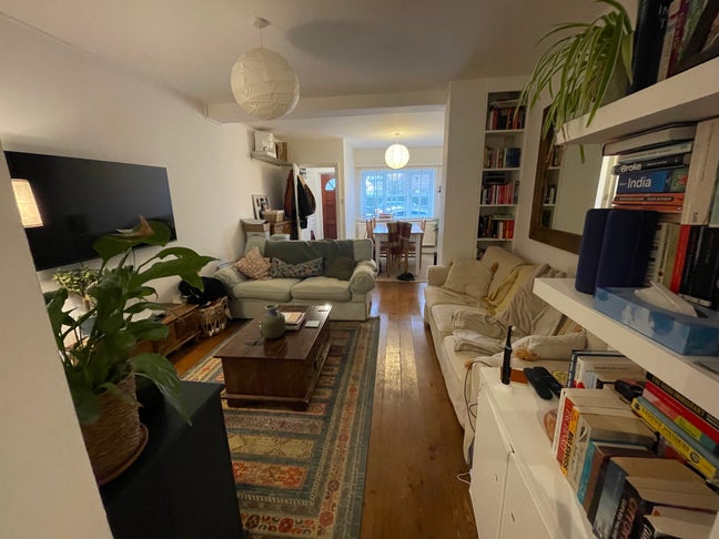 Bright 2-Bed Garden Flat – Herne Hill / Brixton  Main Photo