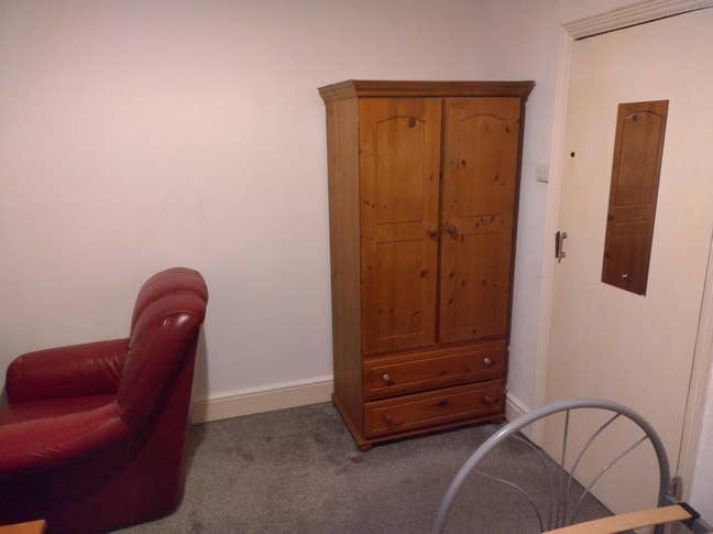 Double room for rent Main Photo