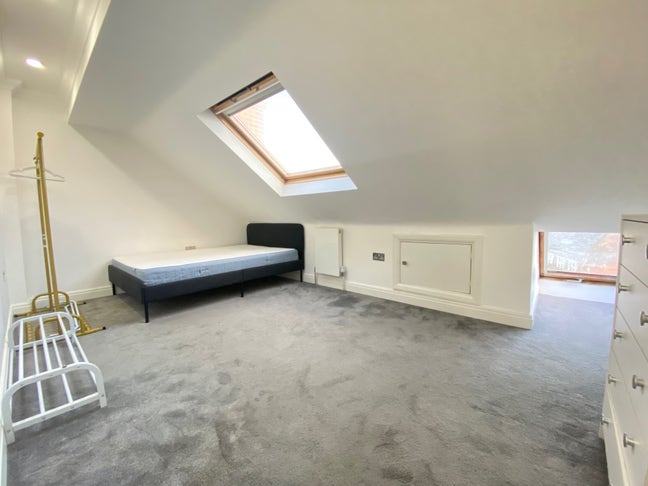 **Single Room** Perryn Rd** Acton** inc Bills** Main Photo