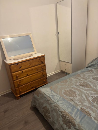 Double room available Gilmerton Area  Main Photo