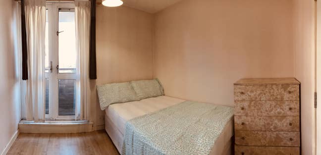 DBL RM+Shared  balcony+bills inc@ Aldgate East Main Photo