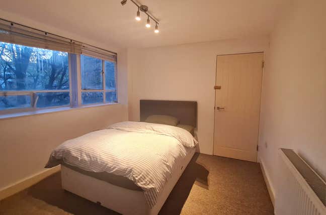 Large Double Room Brighton  Main Photo