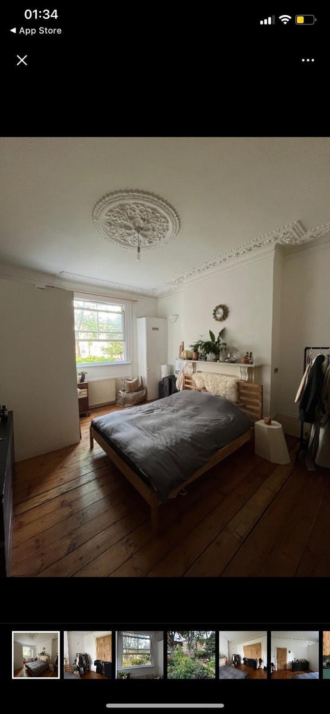 Massive Room N16 Available Now Main Photo