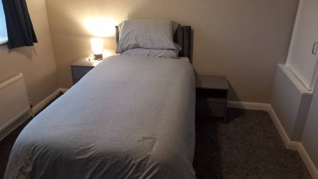 Newly refurbished single room £550 Main Photo