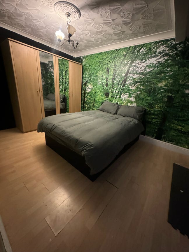 Affordable Room in Gravesend, Bills Included Main Photo