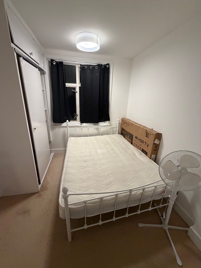 Room for Rent for couple or Single Main Photo