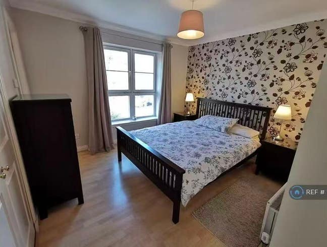 Double Room with Private Bathroom in Prime G3 Main Photo
