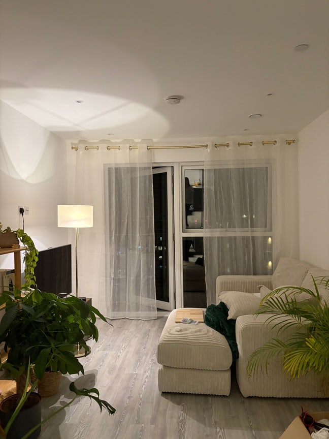 Beautiful one bedroom flat sublet Main Photo