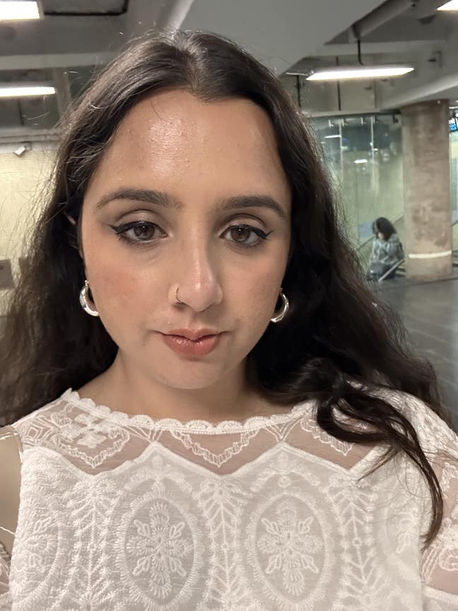 Looking for a room to rent  Main Photo