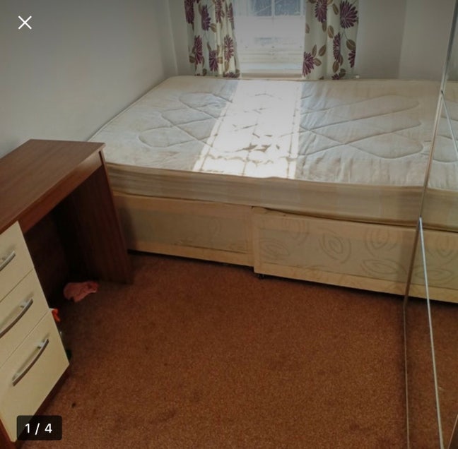 Nice and Clean Double Room in hayes town Main Photo