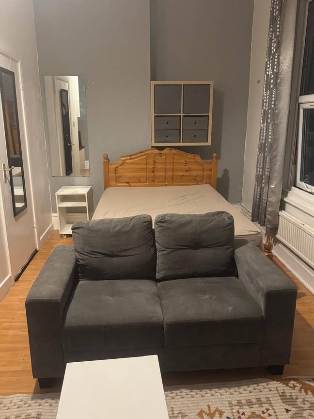 🏡 Modern Studio on Finchley Road – Available from Main Photo