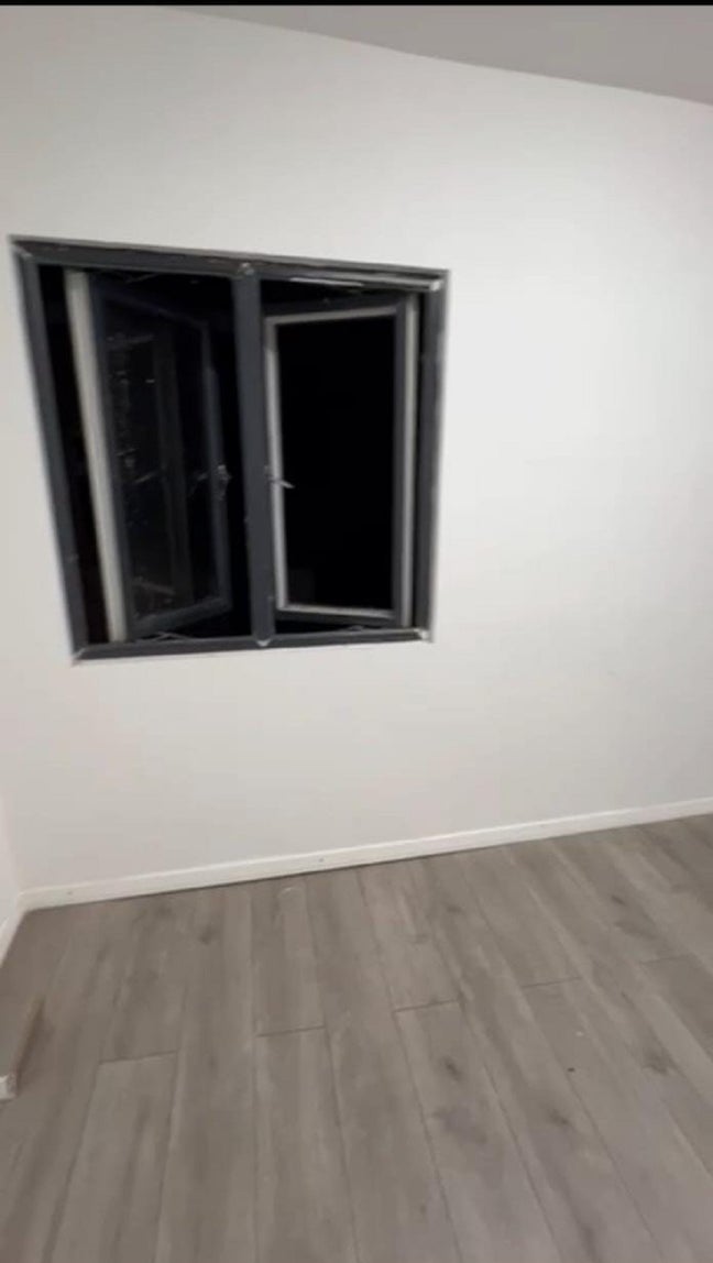 Seperate & Spacious Studio for Rent – SW16 4DT Main Photo