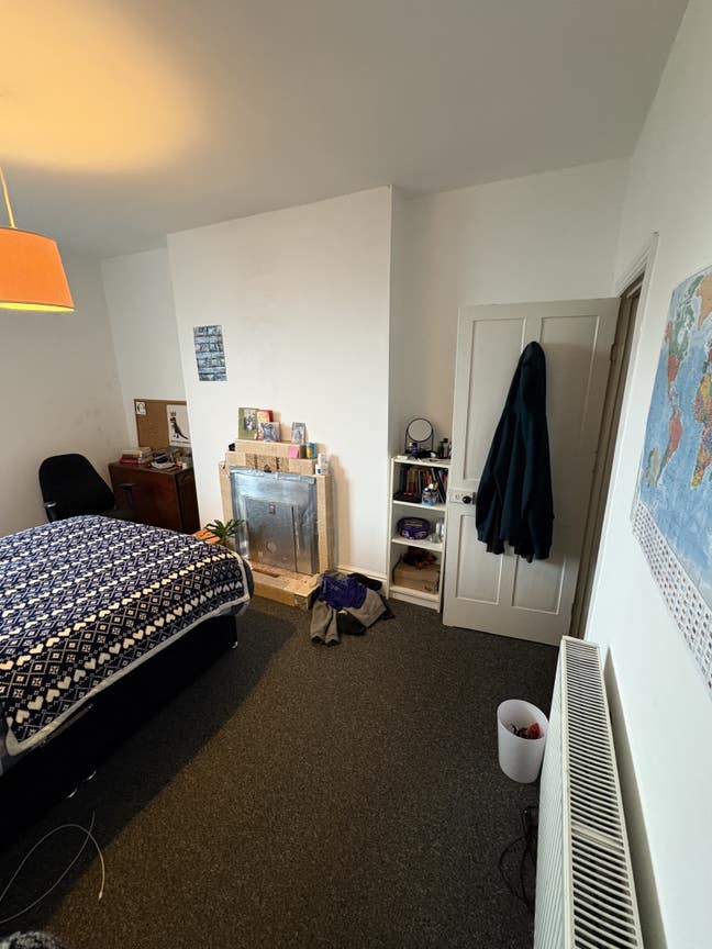 Room Available, Very close to UoB Main Photo