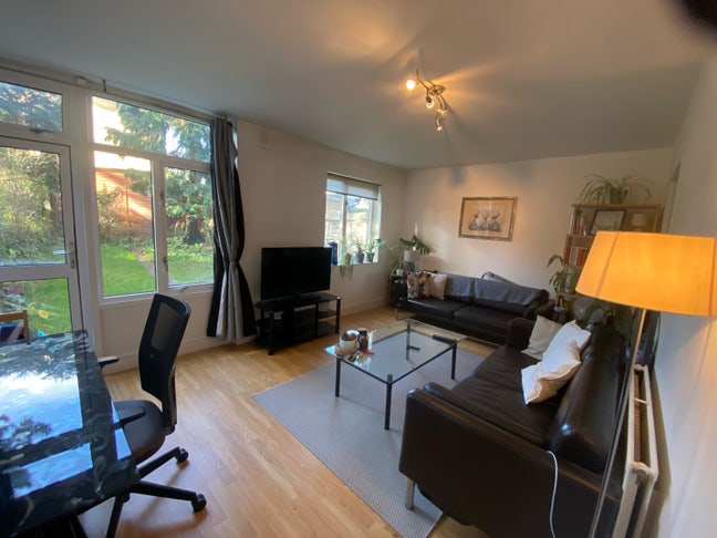 Superb large doubles homely Southfields houseshare Main Photo